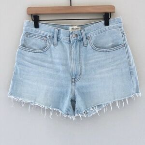 NWOT Madewell Relaxed Denim Shorts in Essen Wash